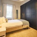 Nyaraló Dalton House *