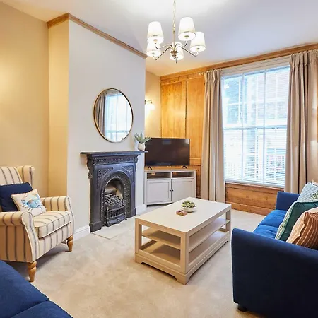 Dalton House Holiday home *