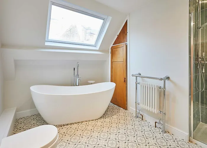 Dalton House * Whitby