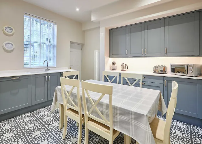 Dalton House * Whitby